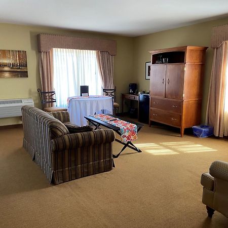 The Lakes At Ben Eoin Golf Club & Resort Sydney Forks Екстериор снимка