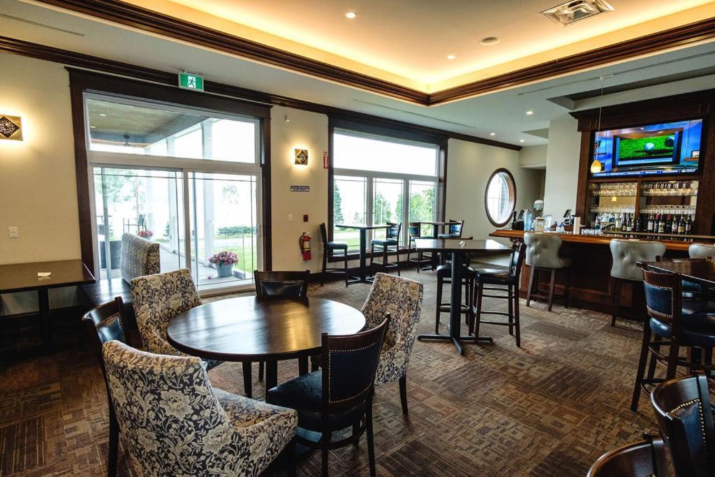 The Lakes At Ben Eoin Golf Club & Resort Sydney Forks Екстериор снимка